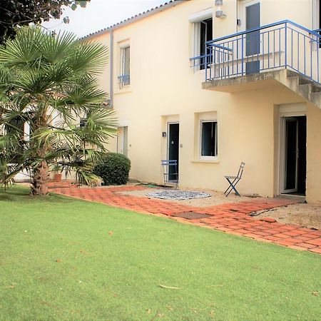 Апартаменты L'Escapade De Rompsay Cosy & Moderne Ла-Рошель Экстерьер фото